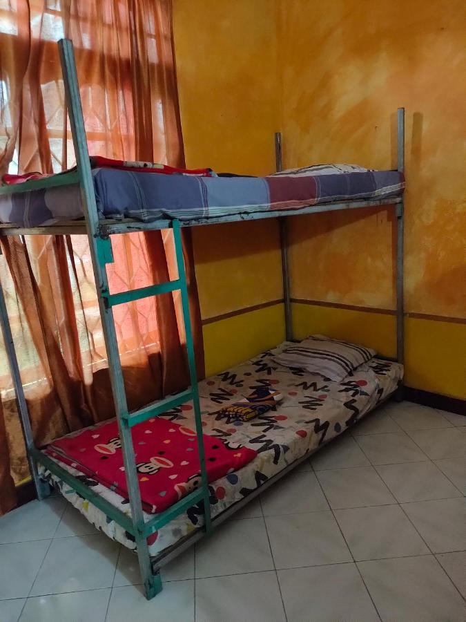 Casa Minha Backpackers Hostel Дили Экстерьер фото