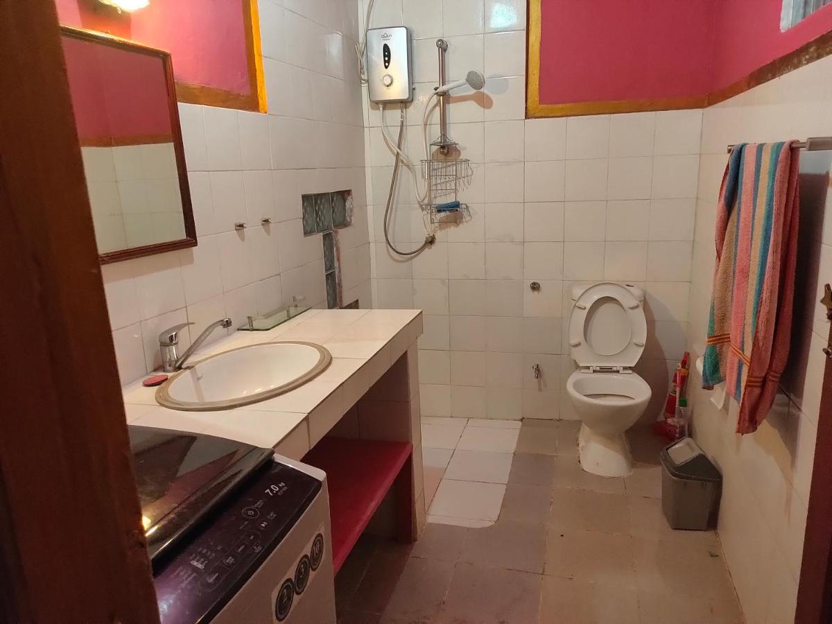 Casa Minha Backpackers Hostel Дили Экстерьер фото