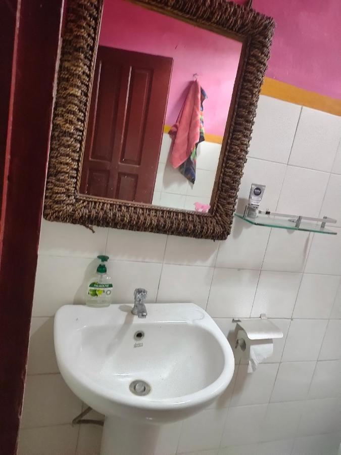 Casa Minha Backpackers Hostel Дили Экстерьер фото